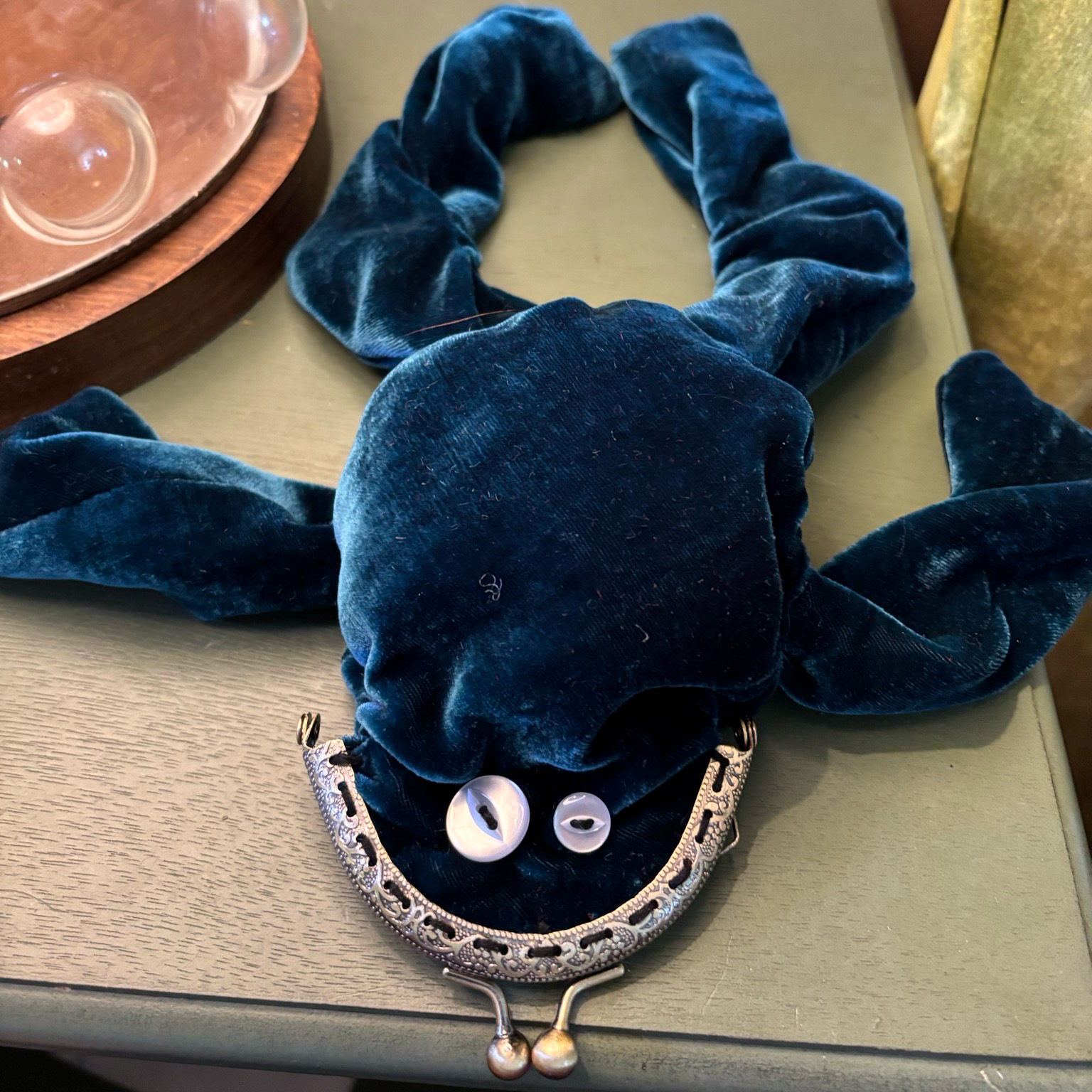 🐸👛Velvet, Frog Coin Purse