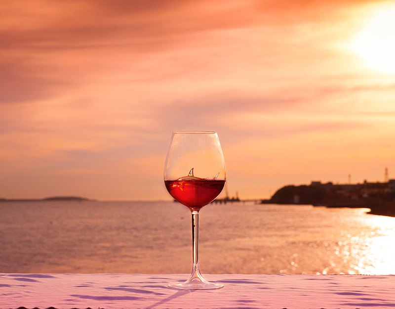 Peaho™ Shark Wine Glass（Buy 1 Get 1 Free）
