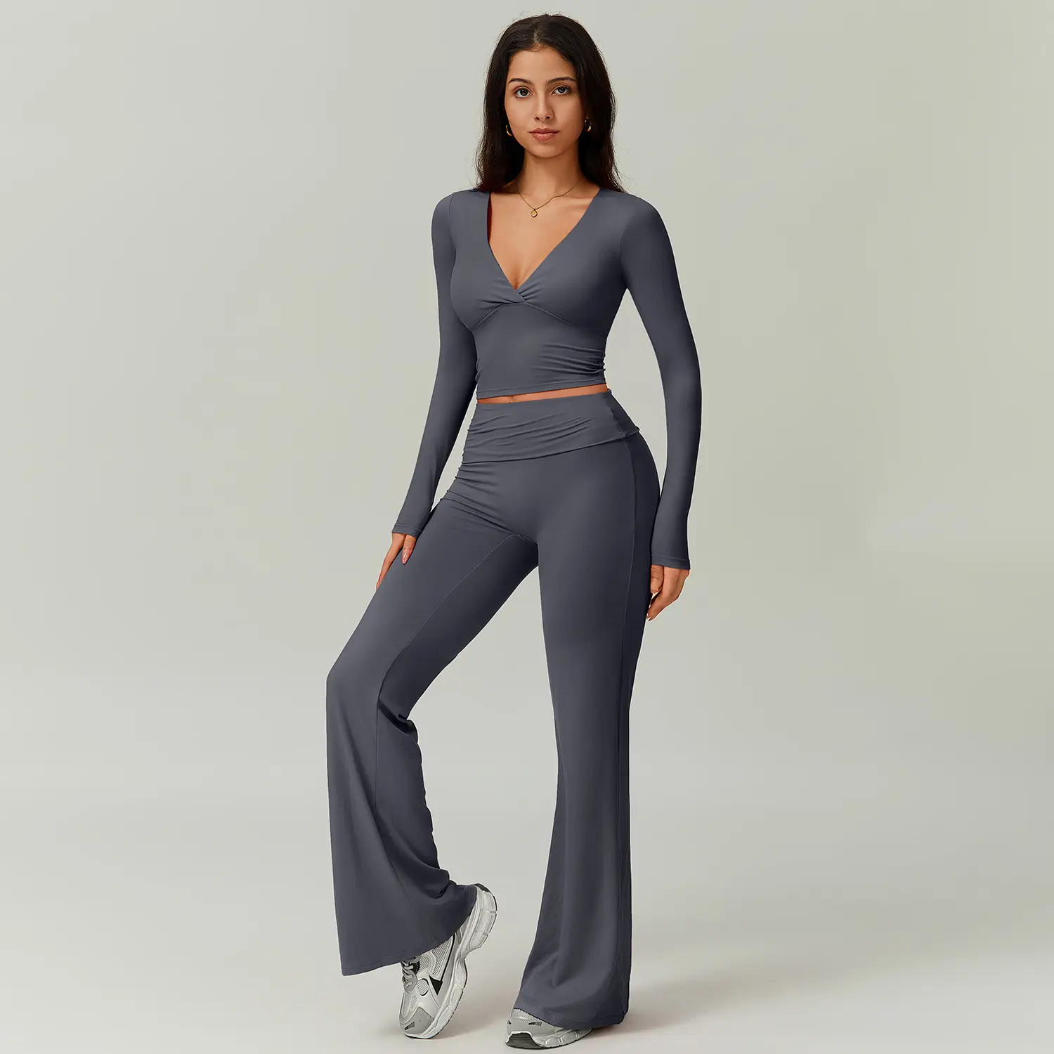 Women's 2-Piece High Stretch Sporty Activewear Set - Long Sleeve Plunging V-Neck Top, Flipped Waist High (2026)