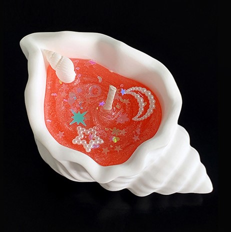 Conch scented candle