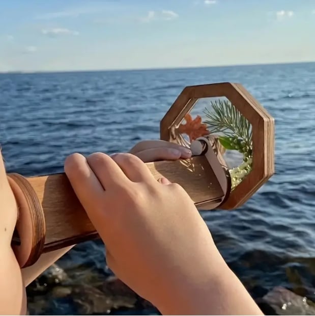 The Best Gift——This Magical Wooden Optical Toy Inspires Children's Unlimited Imagination