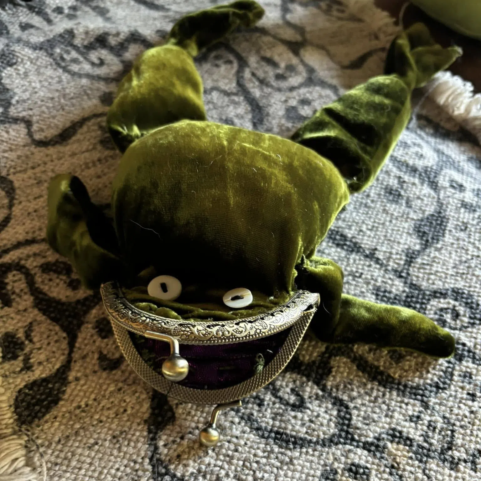 🐸👛Velvet, Frog Coin Purse