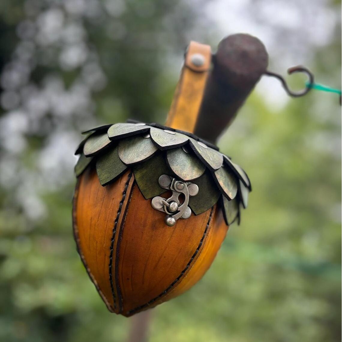 🌰👛Handmade leather acorn bags
