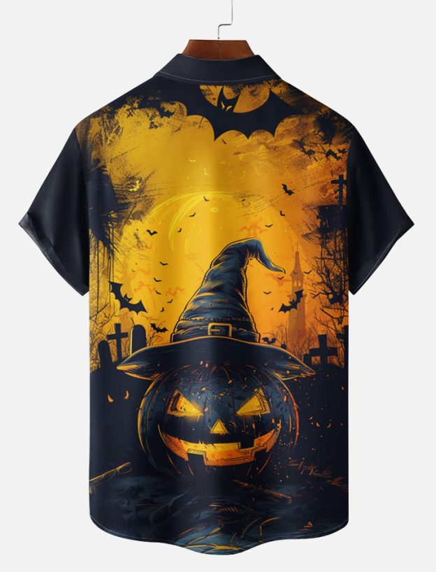 Halloween graphic short sleeve shirt
