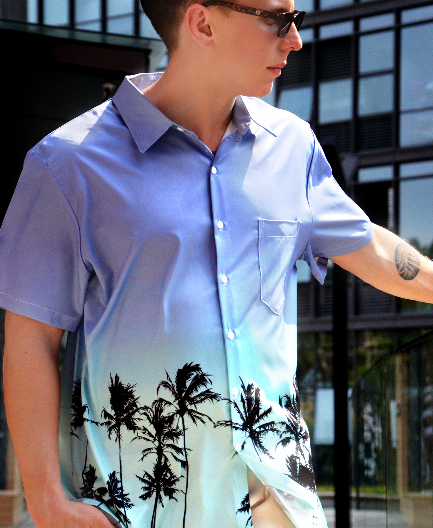 Men's Hawaiian Aloha Shirt, Short Sleeve Button Down, Palm Tree Print, Blue Ombre, Casual Beach Wear