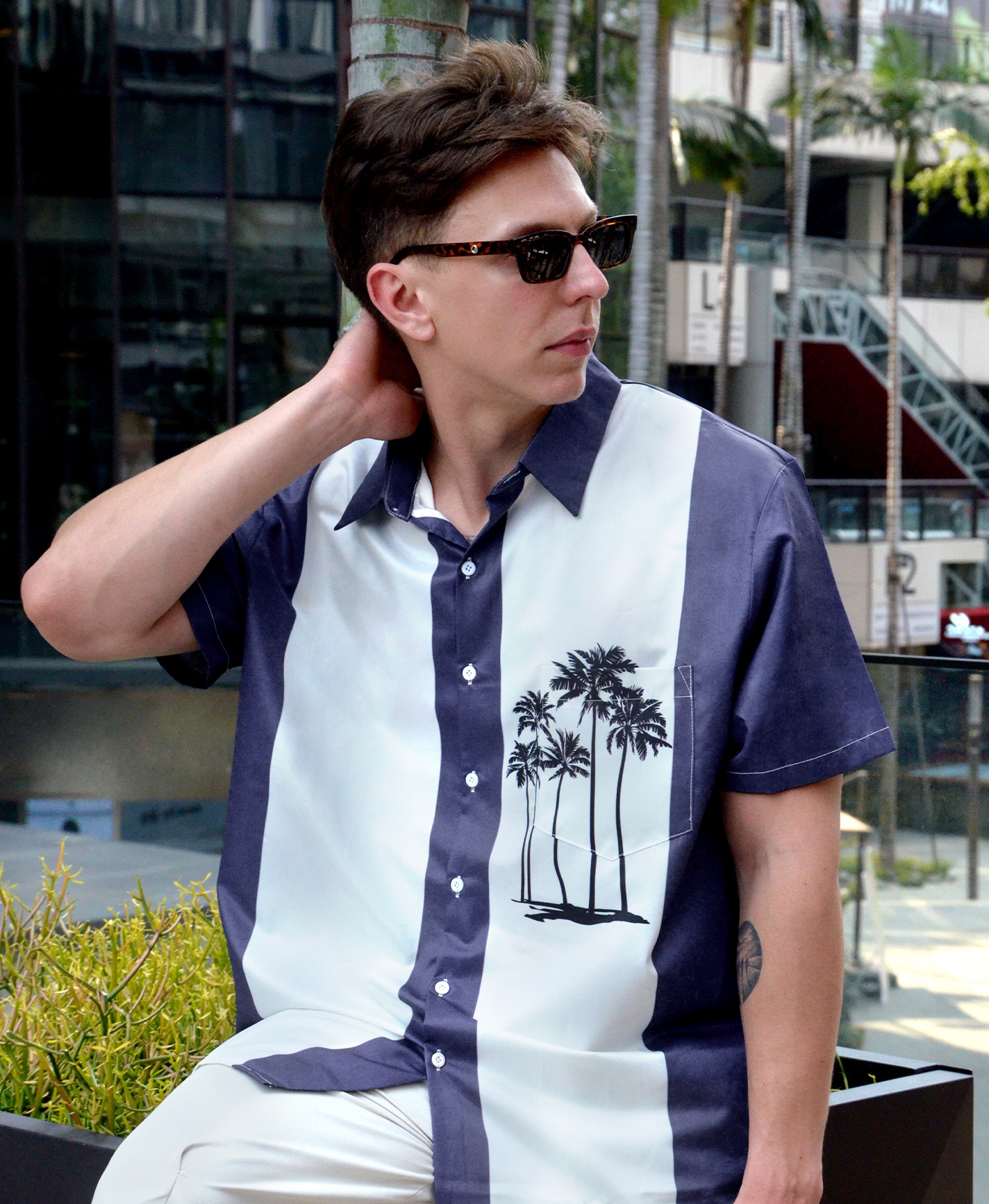 Men's Hawaiian Style Short Sleeve Button Down Shirt, Navy Blue and White Striped with Palm Tree Print