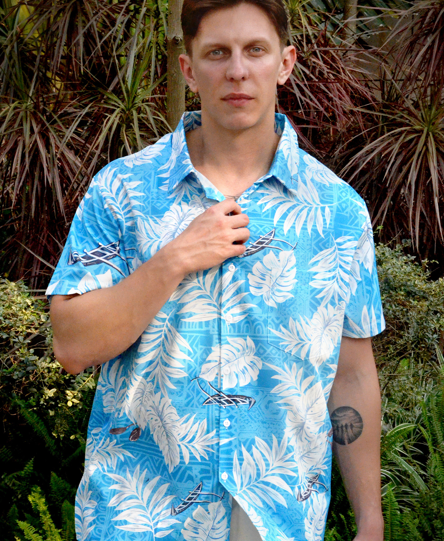 Men's Hawaiian Shirt, Short Sleeve Button Down, Tropical Palm Leaf Print, Blue and White