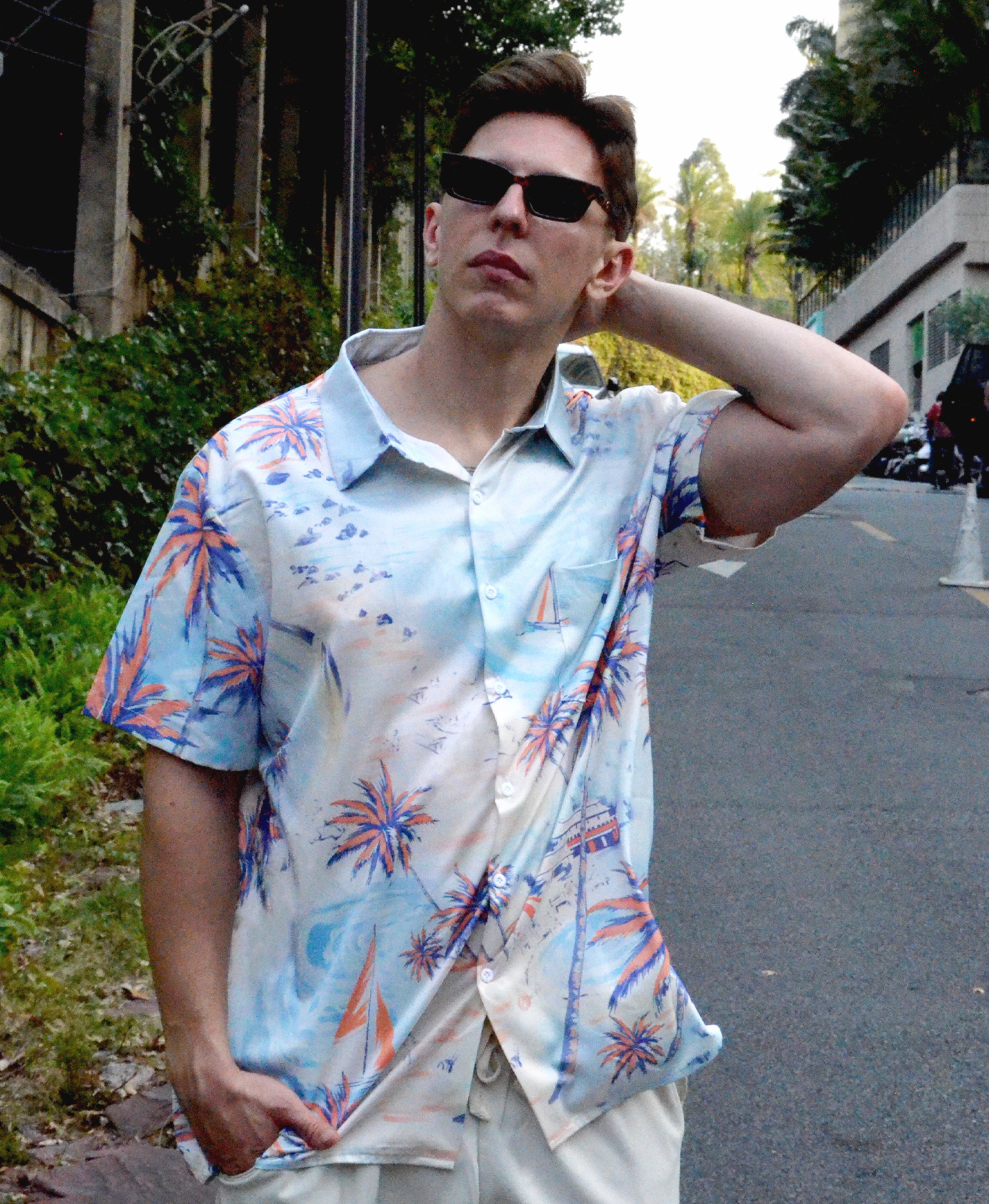 Men's Hawaiian Beach Print Short Sleeve Button Down Shirt, Palm Trees and Sailboats Pattern, Light Blue