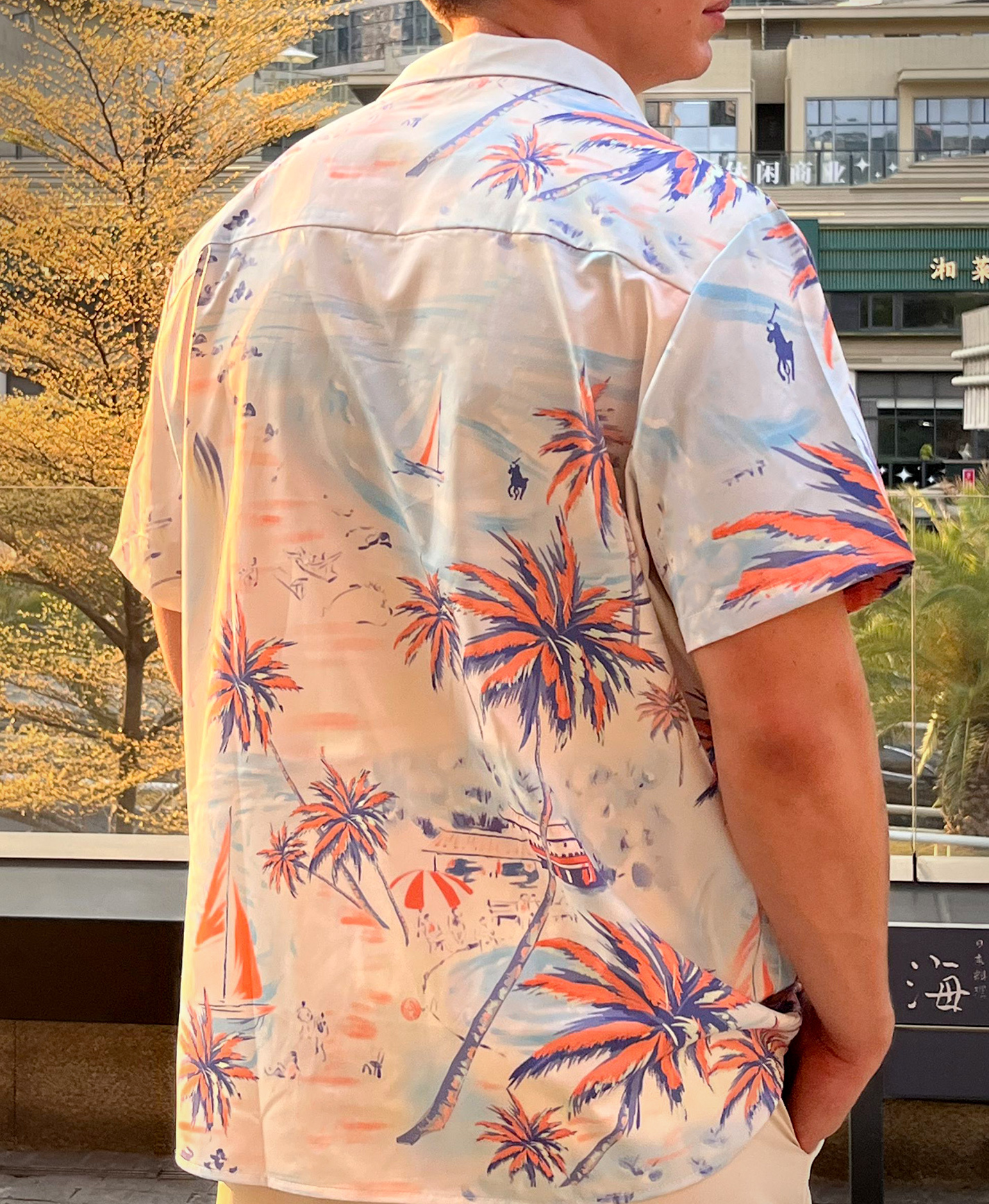 Men's Hawaiian Beach Print Short Sleeve Button Down Shirt, Palm Trees and Sailboats Pattern, Light Blue