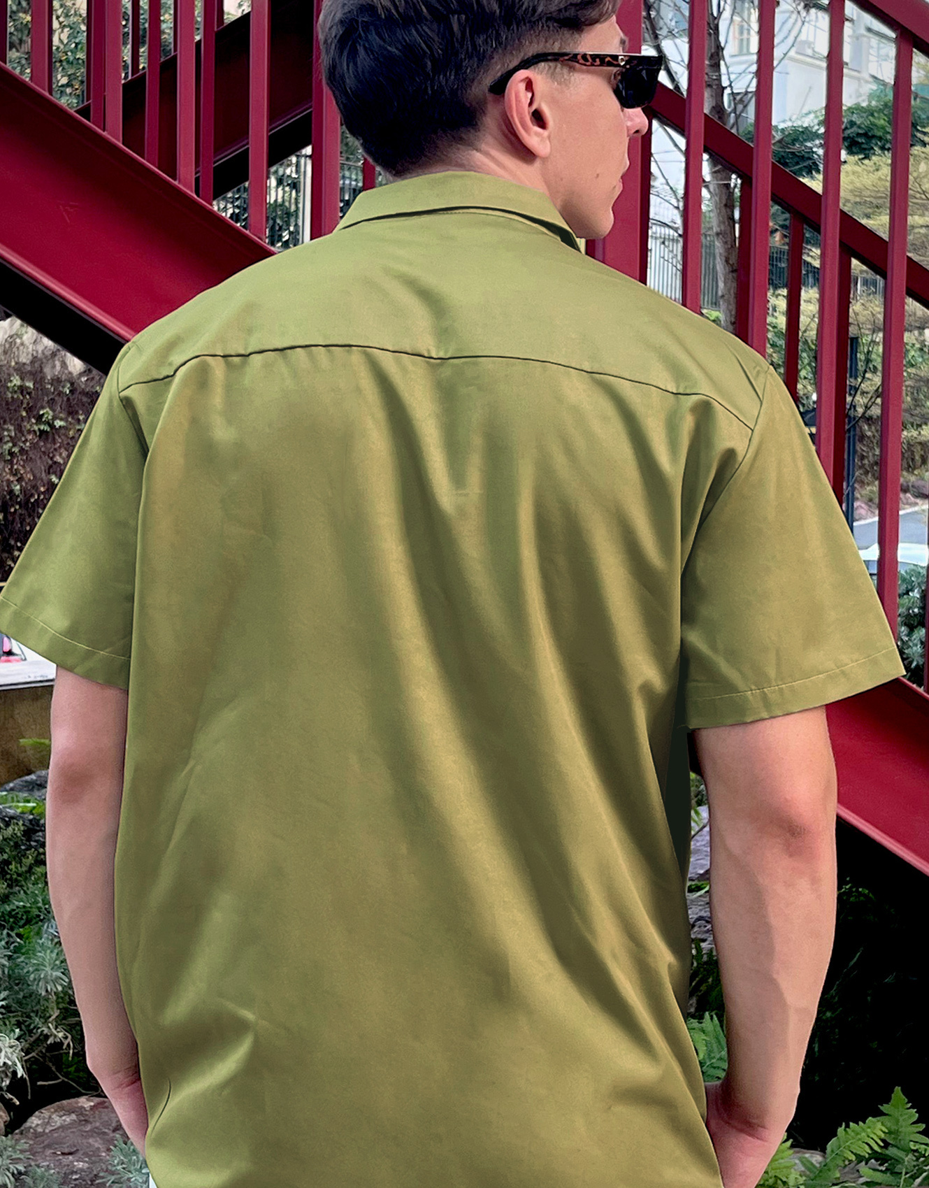 Men's Hawaiian Palm Tree Print Button Down Shirt, Short Sleeve, Olive Green, Casual Beach Style