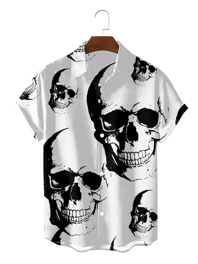 Men's casual black and white skull print short sleeved pocket shirt