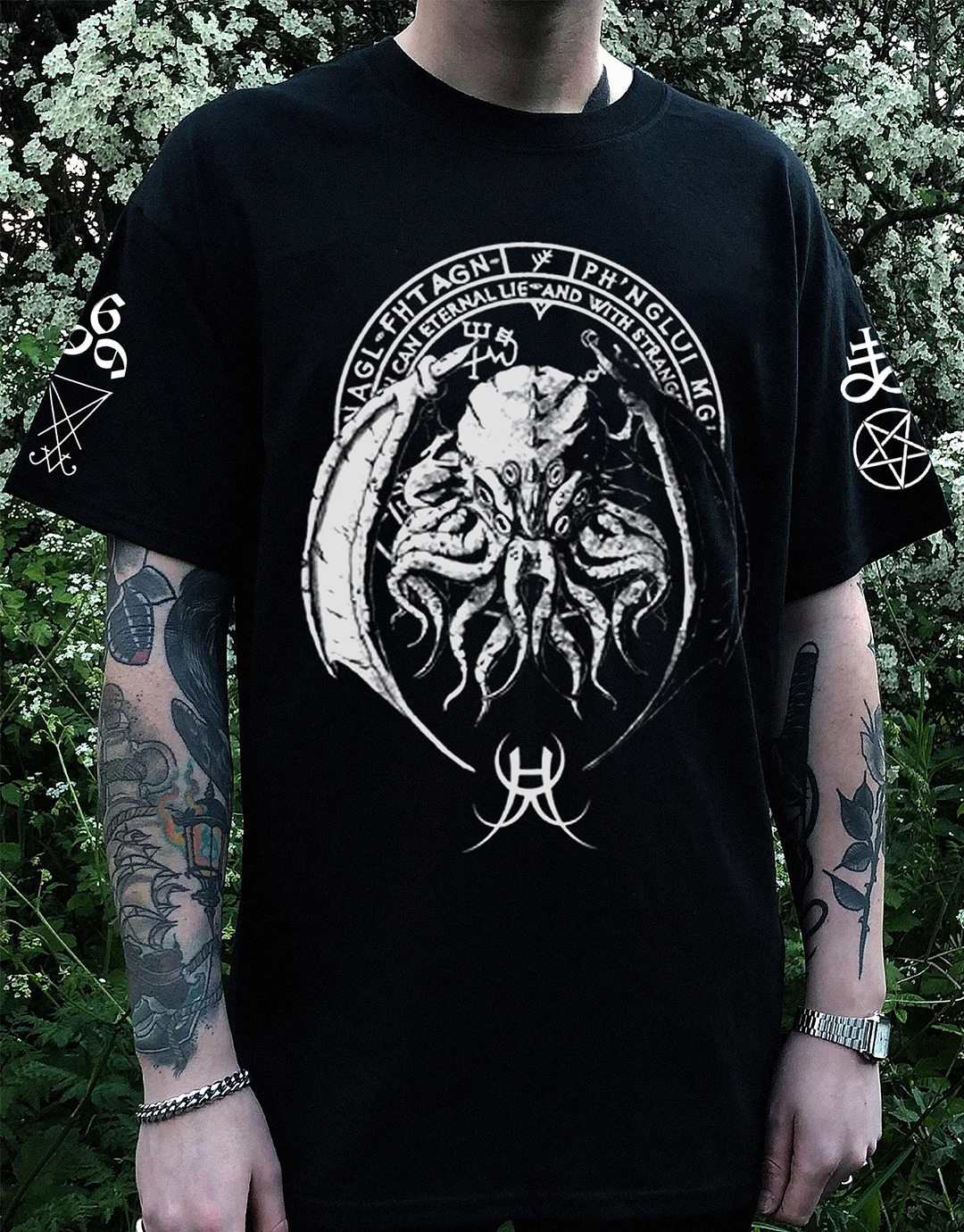 Dark Mythology Cthulhu Printed Round Neck T-Shirt
