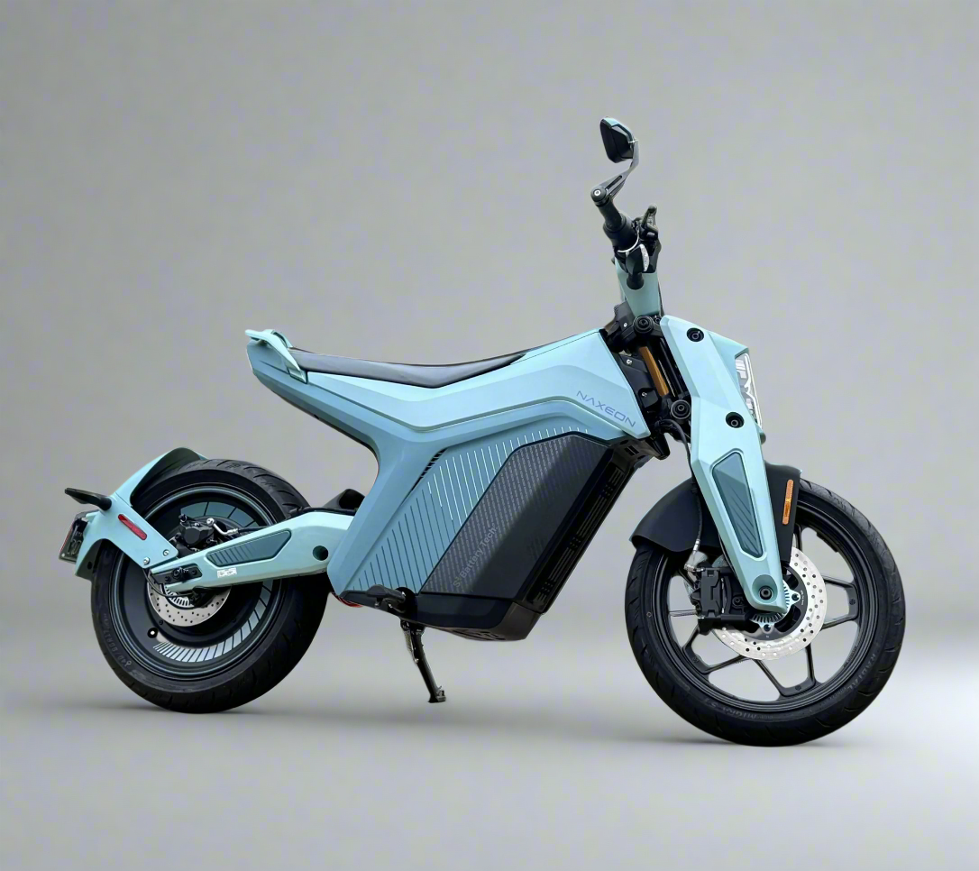 NAXEON I AM PRO | 7.5 KW Motor | 72V Lithium | Automatic Motorcycle