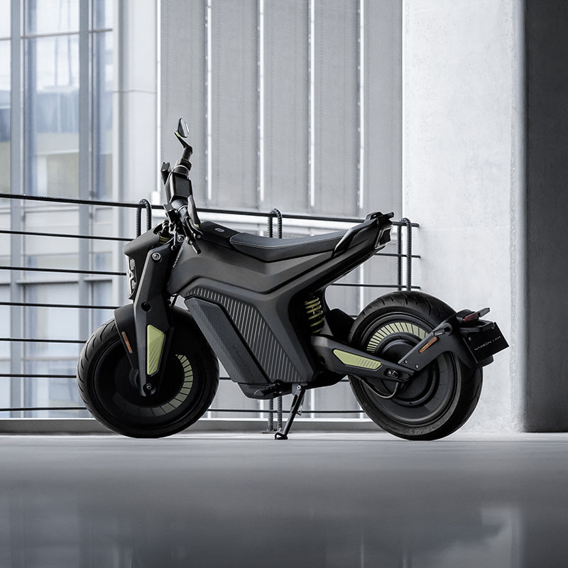 Naxeon I AM Pro Electric Motorcycle | 7.5kW Motor | 72V Lithium | Street Legal