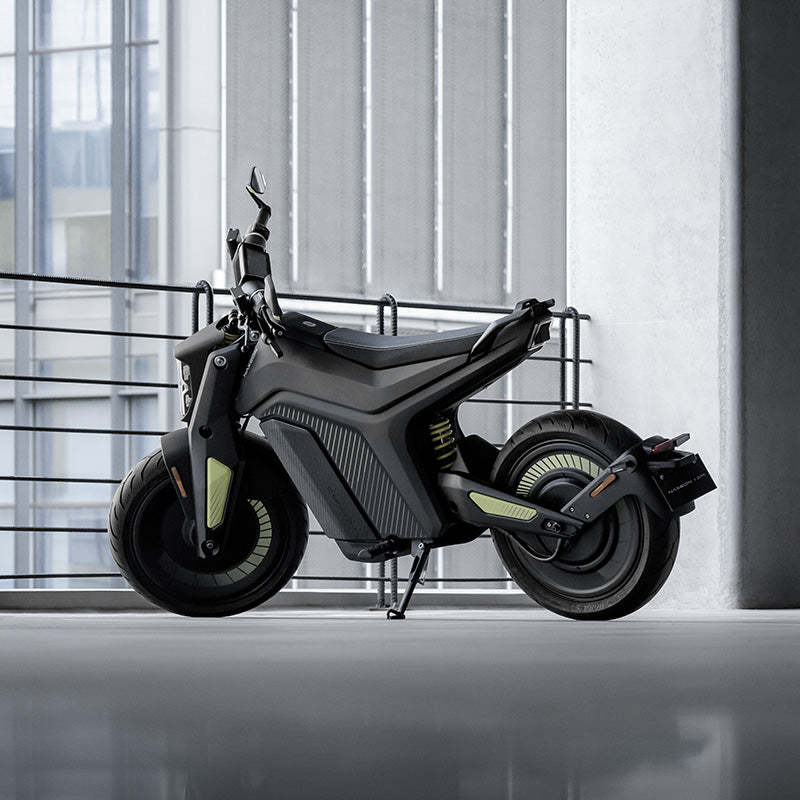 Naxeon I AM Pro Electric Motorcycle | 7.5kW Motor | 72V Lithium | Street Legal