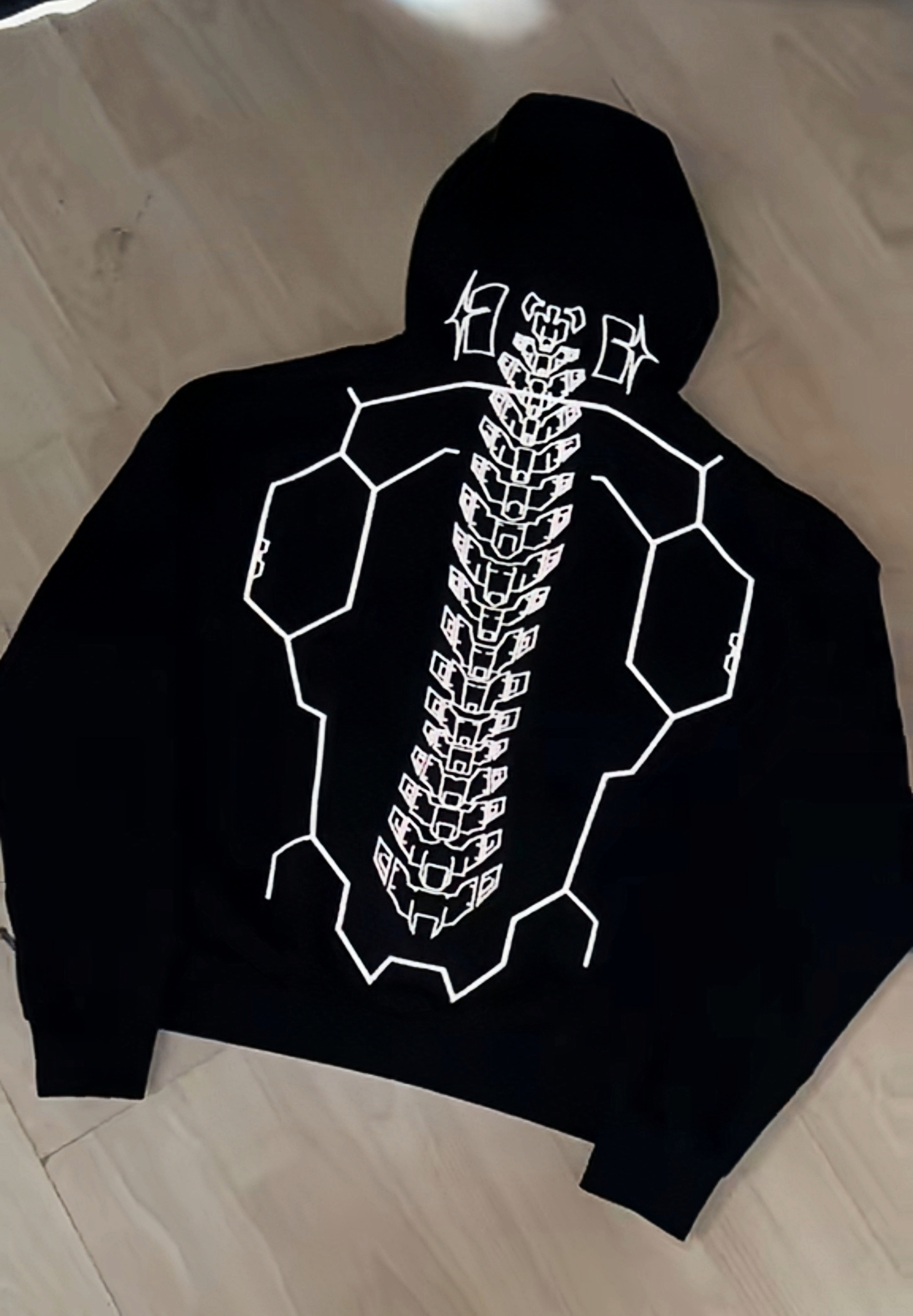 REFLECTIVE CYBERPUNK HOODIE