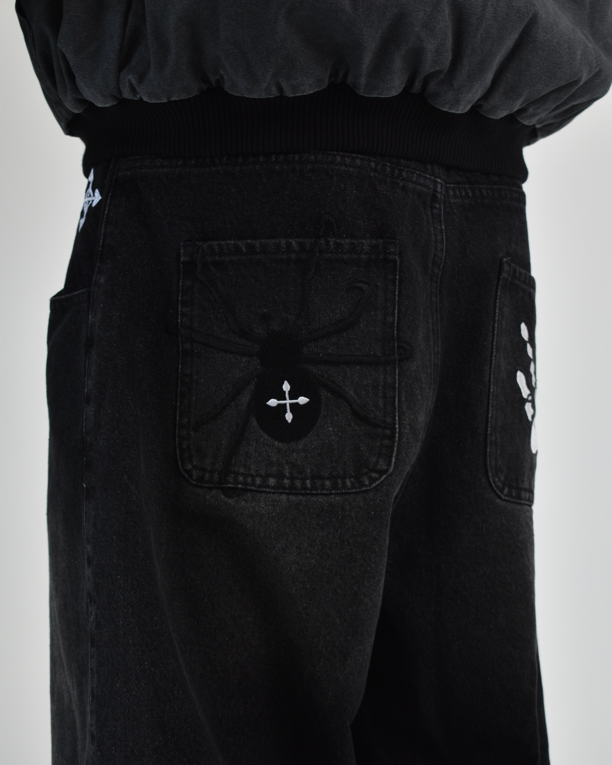 CHROLLO PHANTOM TROUPE DENIM