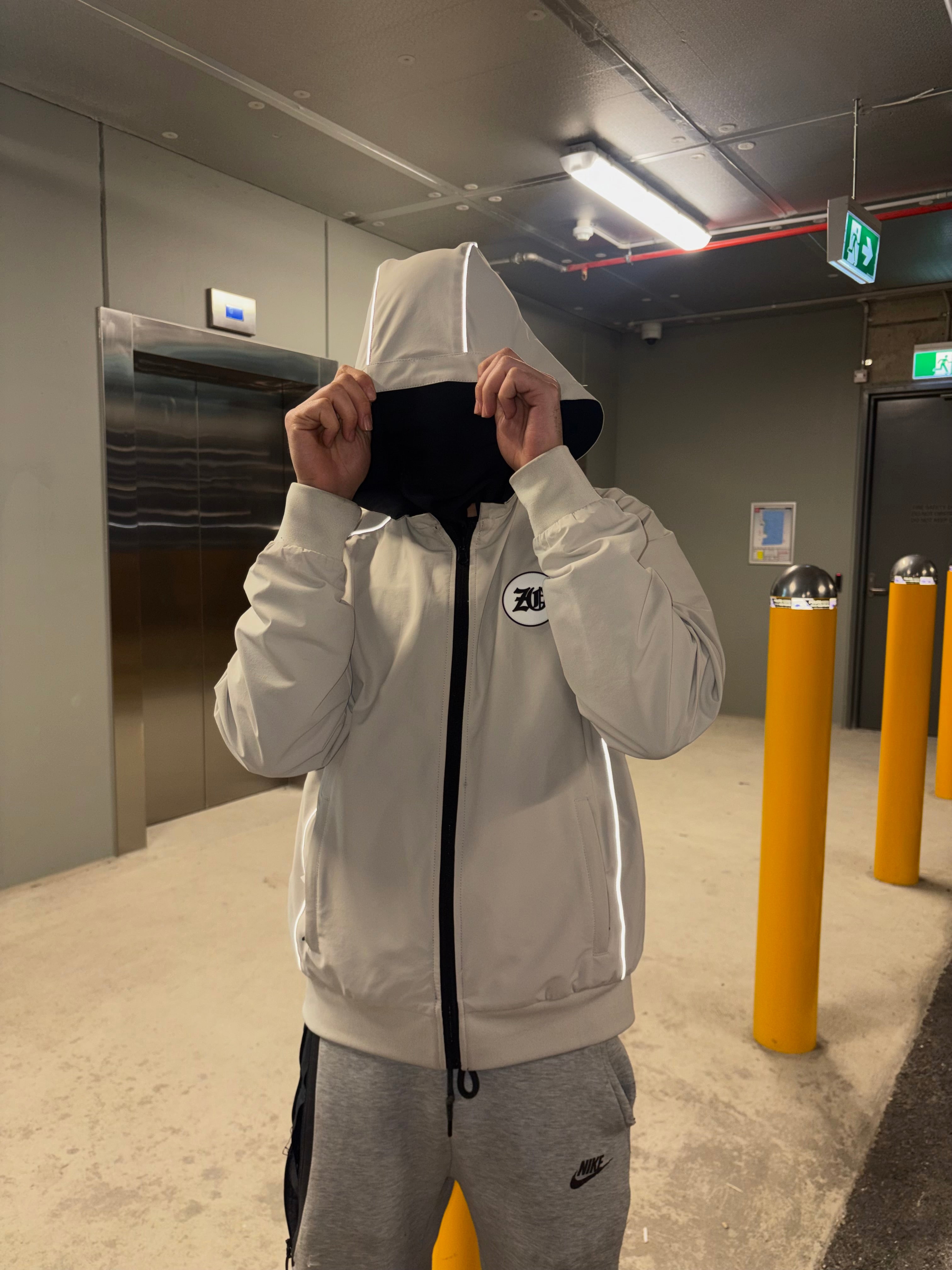 Reversible Windbreaker