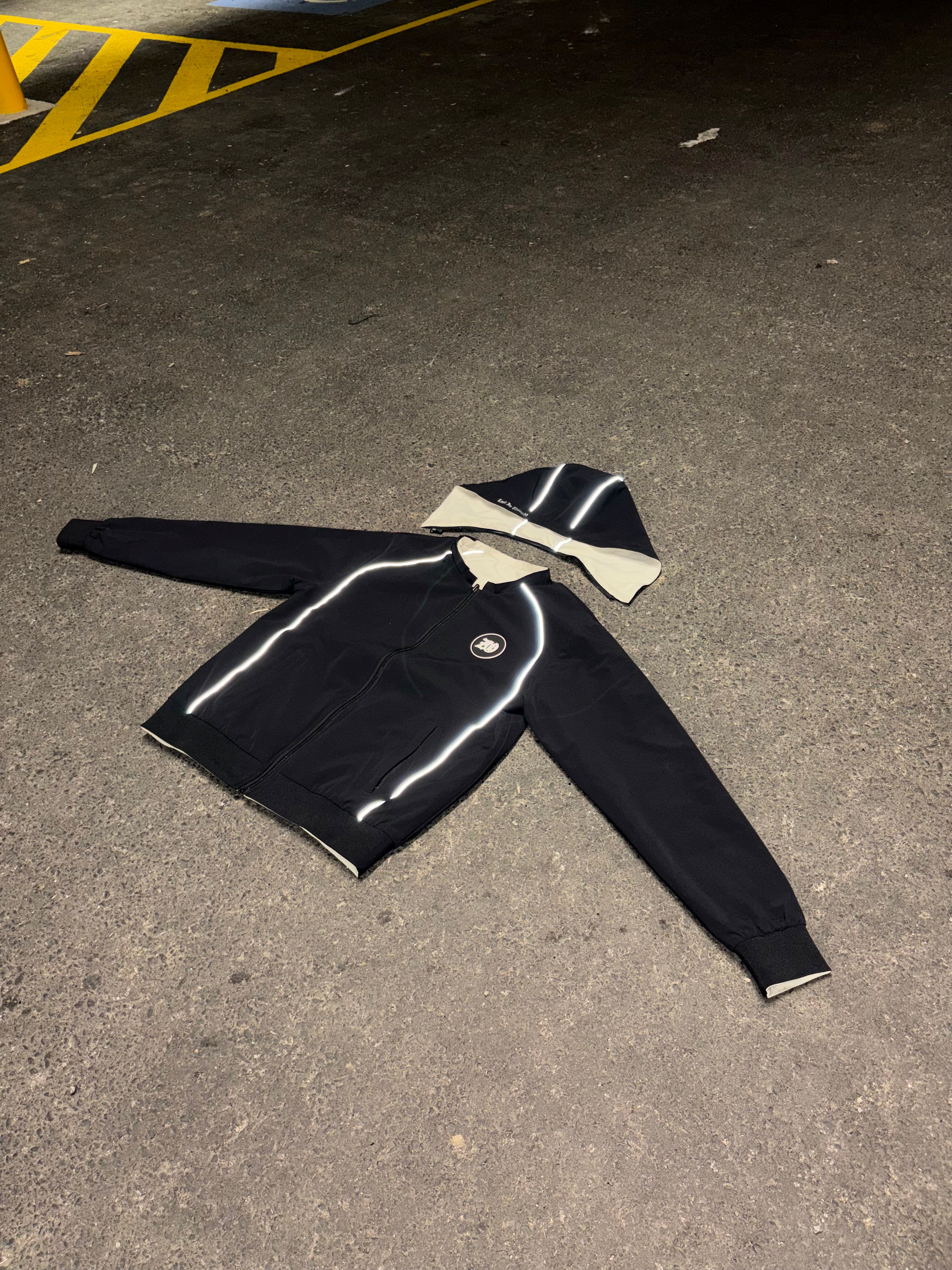 Reversible Windbreaker