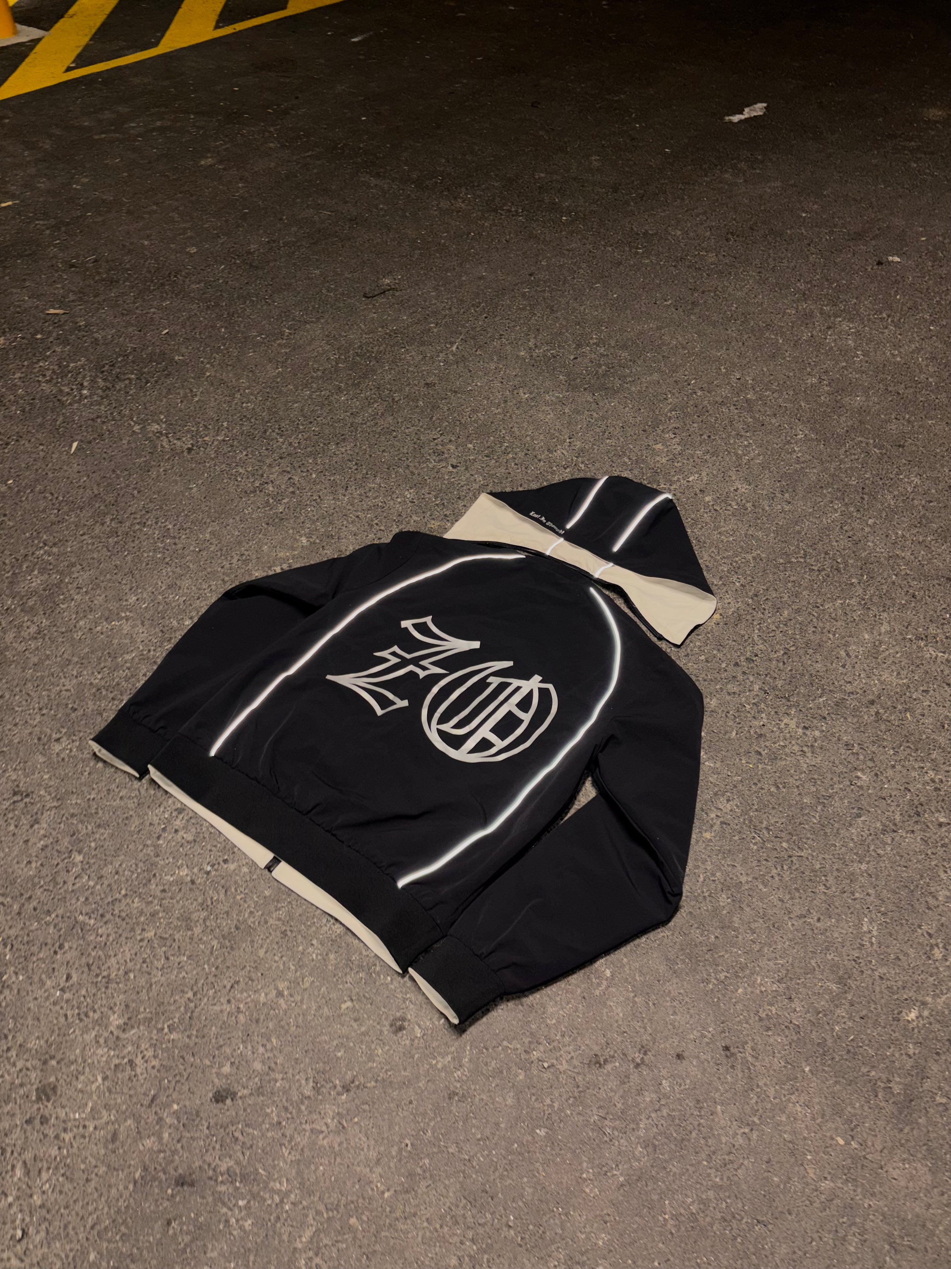 Reversible Windbreaker