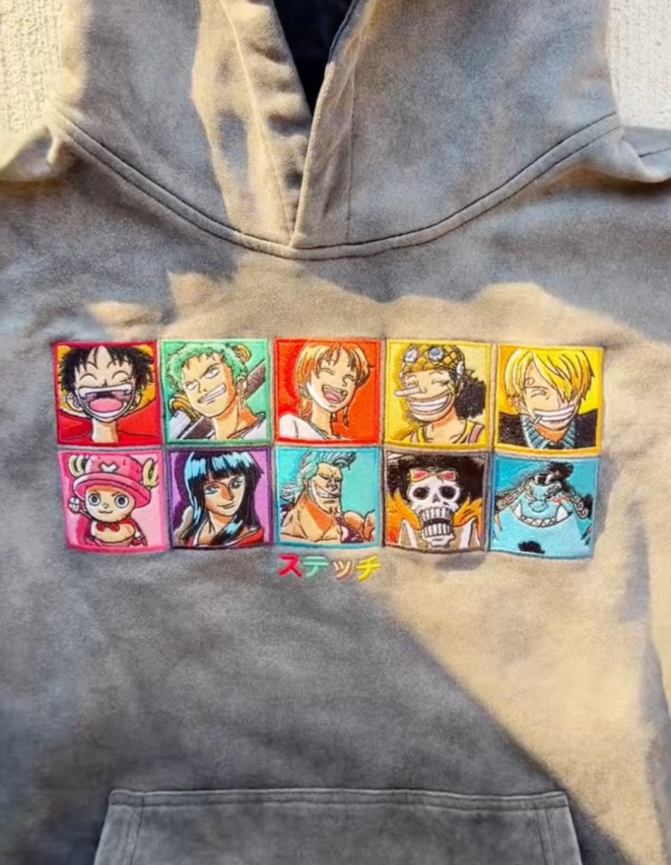 'STRAWHAT PIRATES'  HOODIE PRE-ORDER