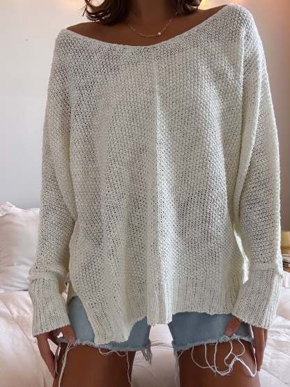 REVERSE SEAM LOOSE FIT SWEATER