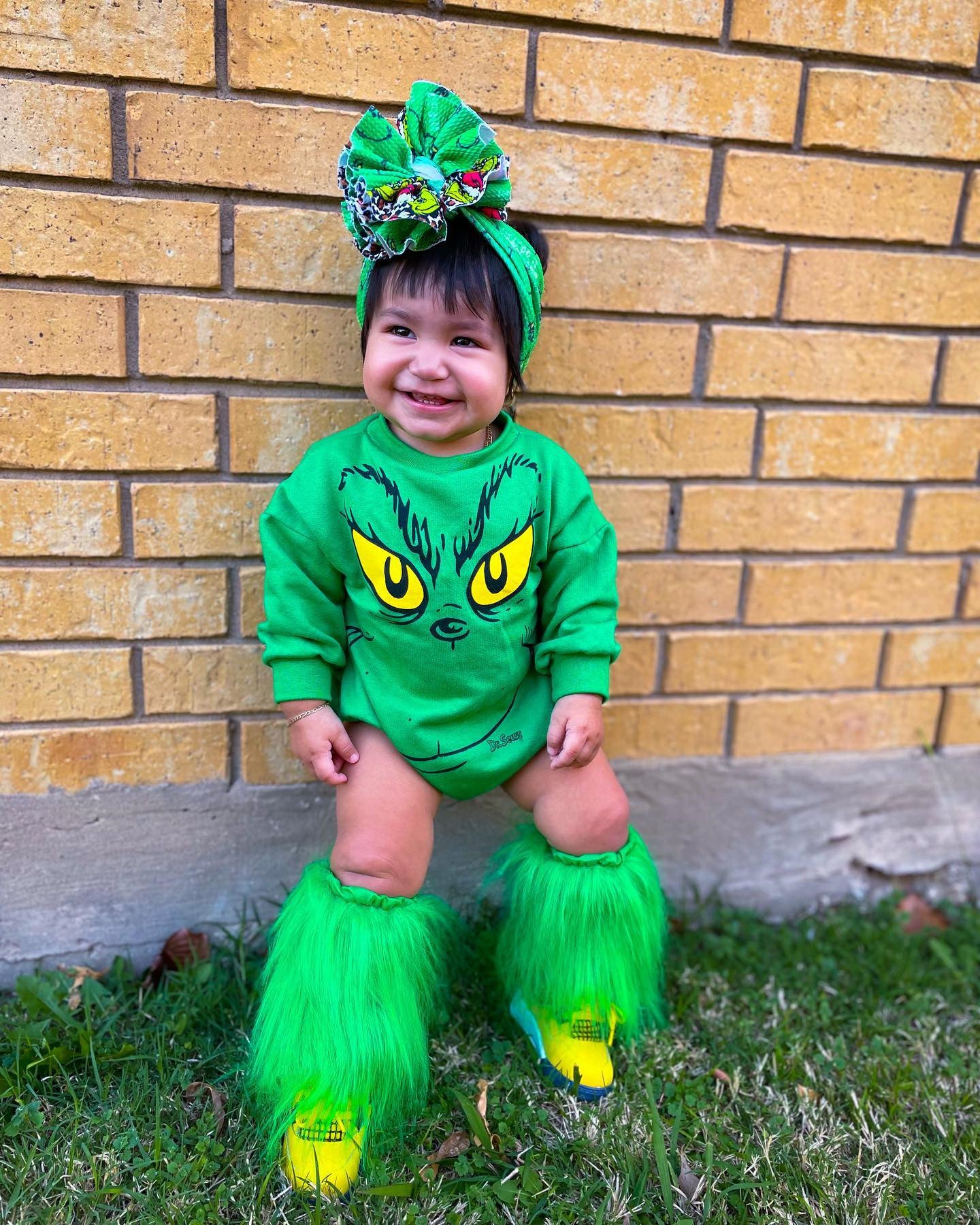 Baby Print Romper With Leg Warmers pawlulu