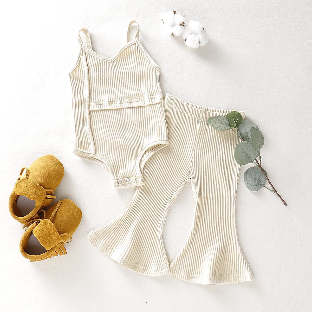 2-Piece Girl's Solid Color Vest Suit
