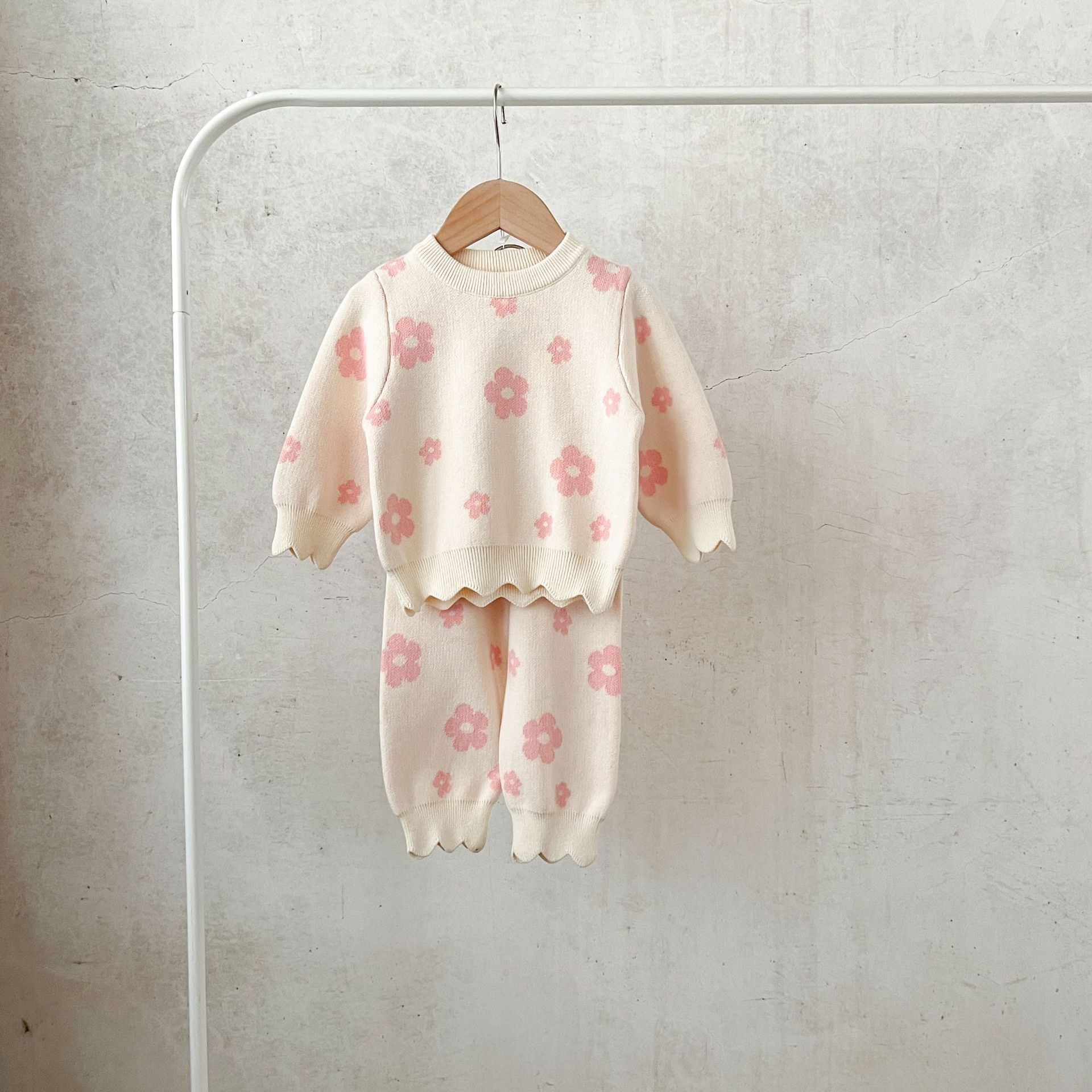 Baby Floral Knitting Set