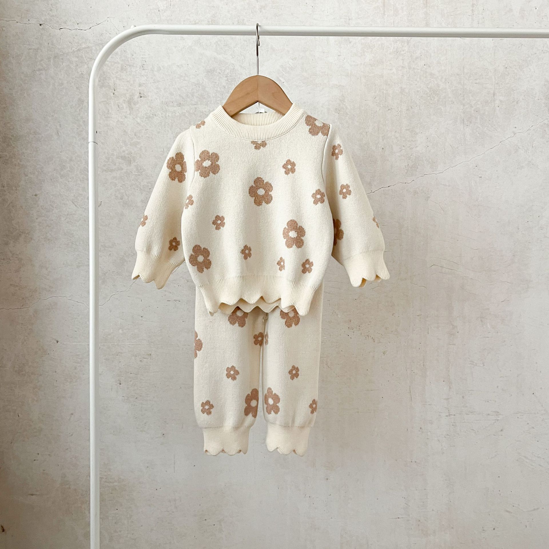 Baby Floral Knitting Set
