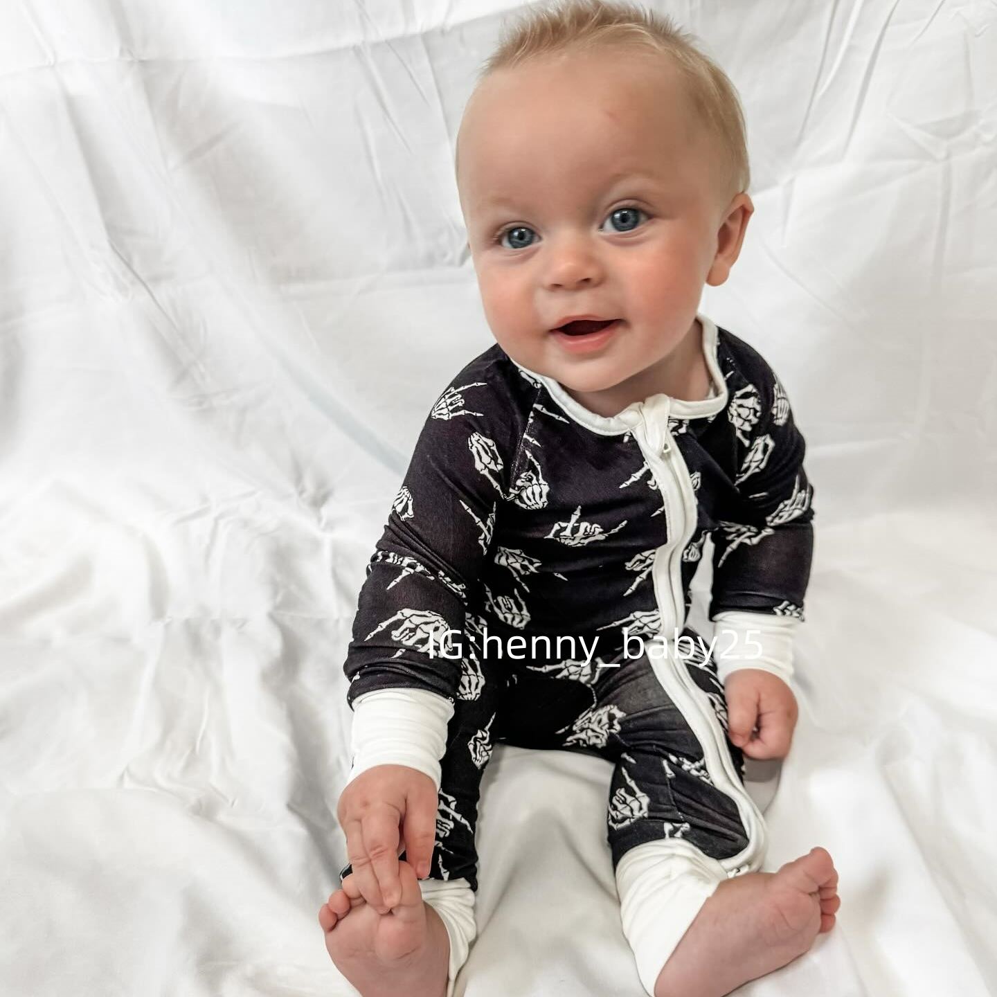 Newborn Skeleton Hand Bamboo Sleeper