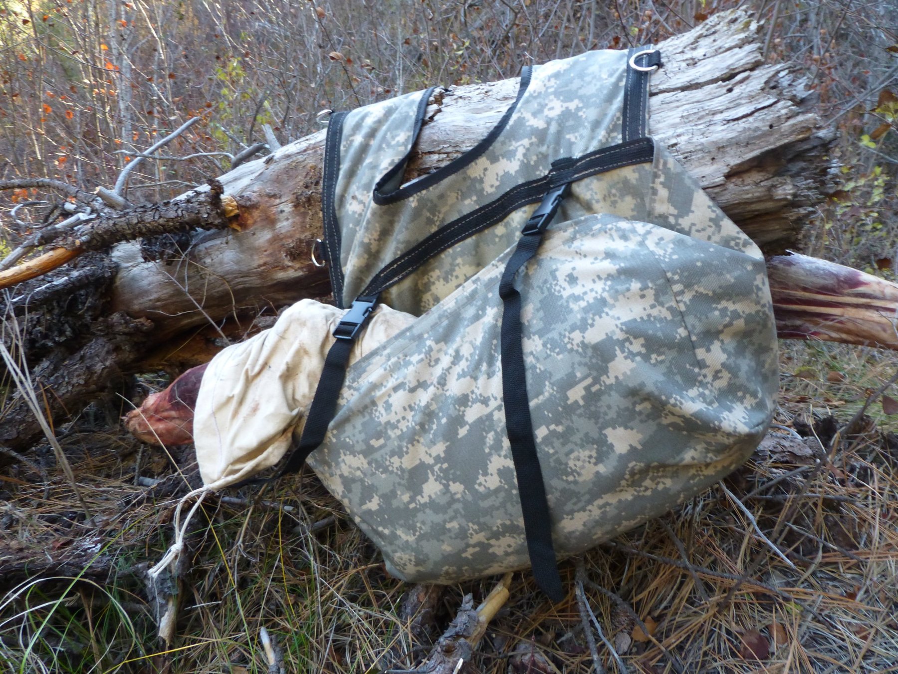 💥Reducere pe timp limitat 💥Geantă pliabilă pentru carcasă de animale tactică de camuflaj digital
