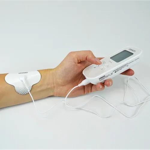 Electrostimulator muscular Omron E3 Intense - Aparat pentru calmarea durerilor