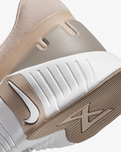 Women's Training Shoes