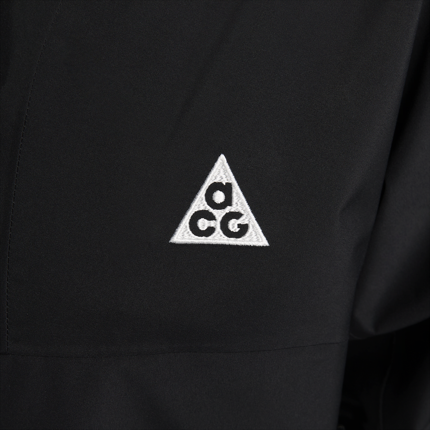 ACG "Cascade Rain" - Women's Storm-FIT Water-Resistant Lightweight Jacket