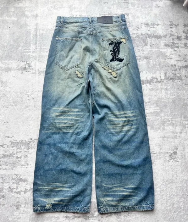 Baggy wideleg embroidered jeans