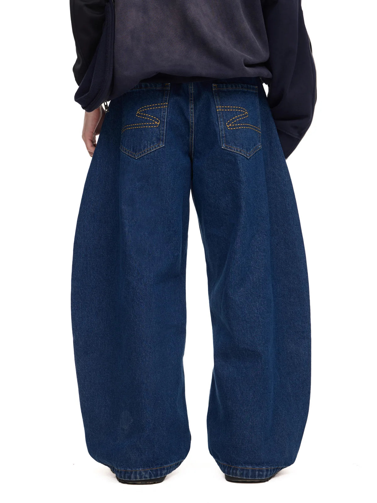 Blue Jeans with Wide-leg