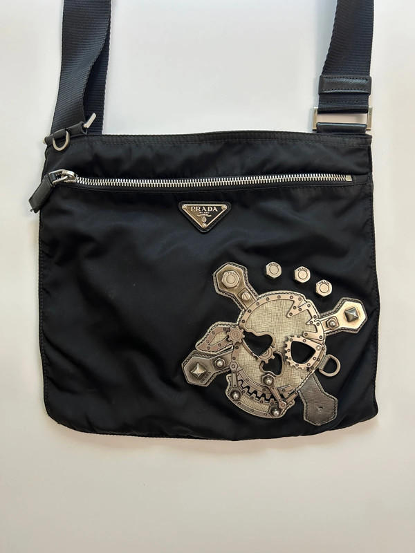 Prada Umhängetasche mit totenkopf, selten, skull bag