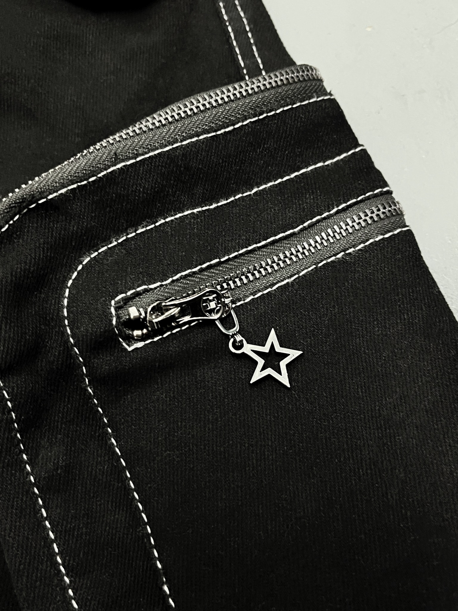 “Unchained” Cargo Pants