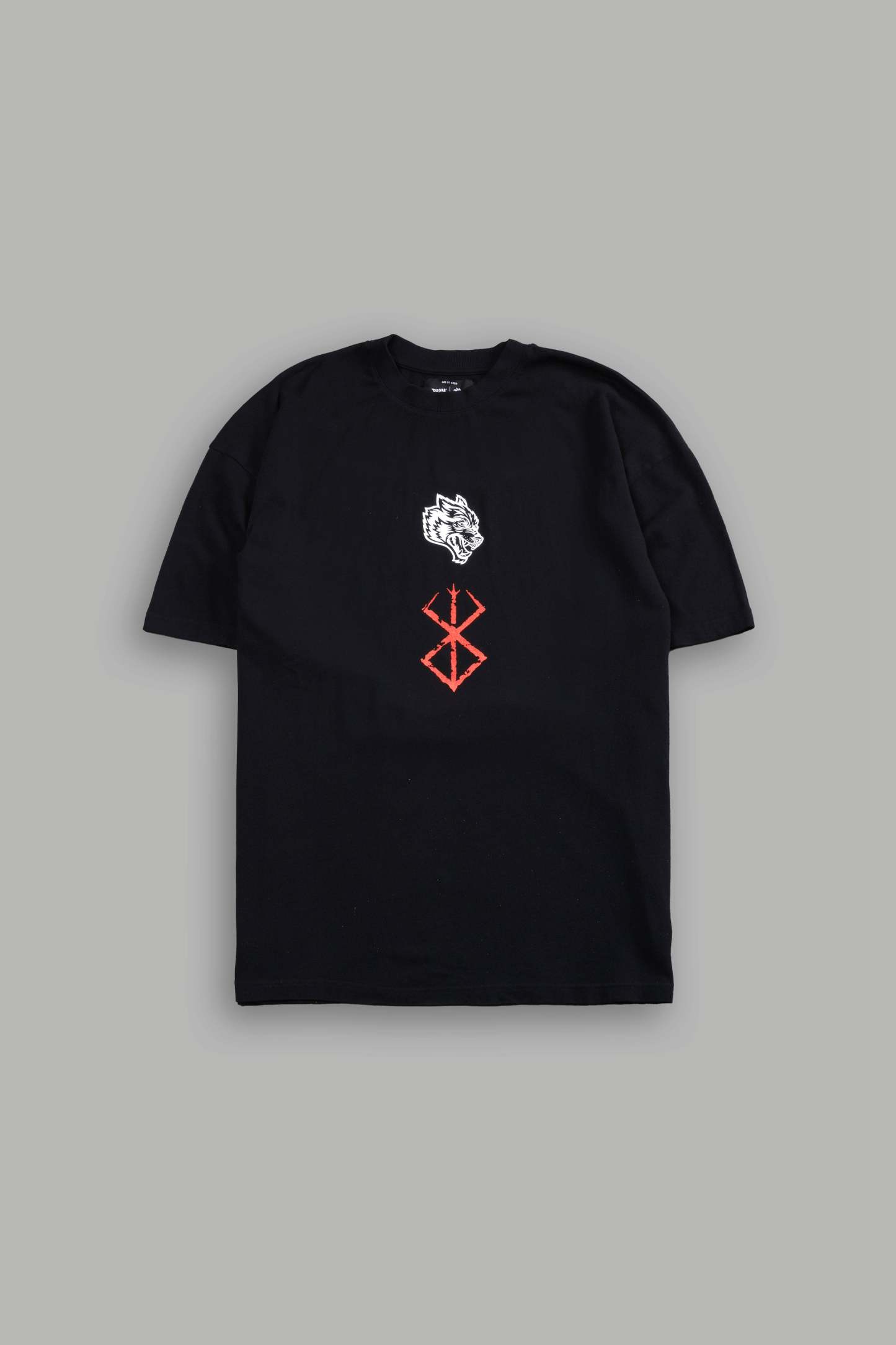Casca "Premium" Tee in Black