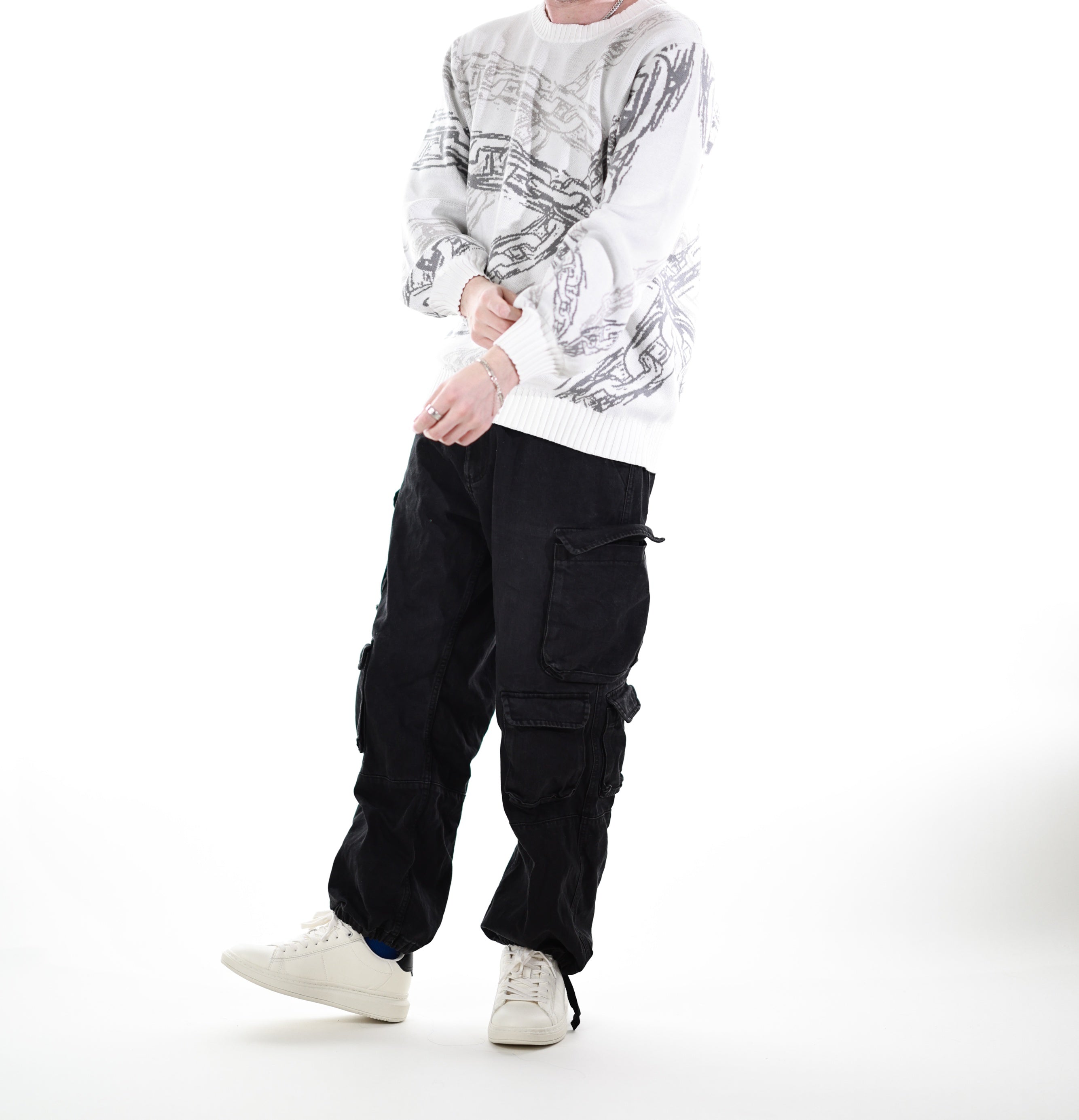 Toji Sweater