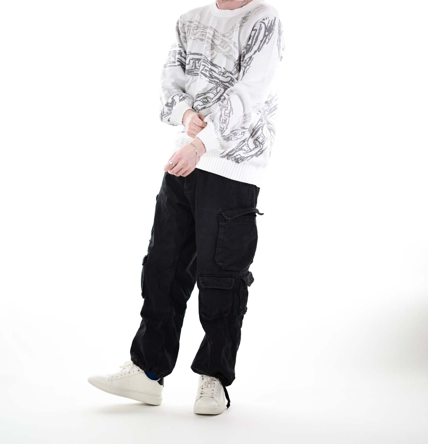 Toji Sweater