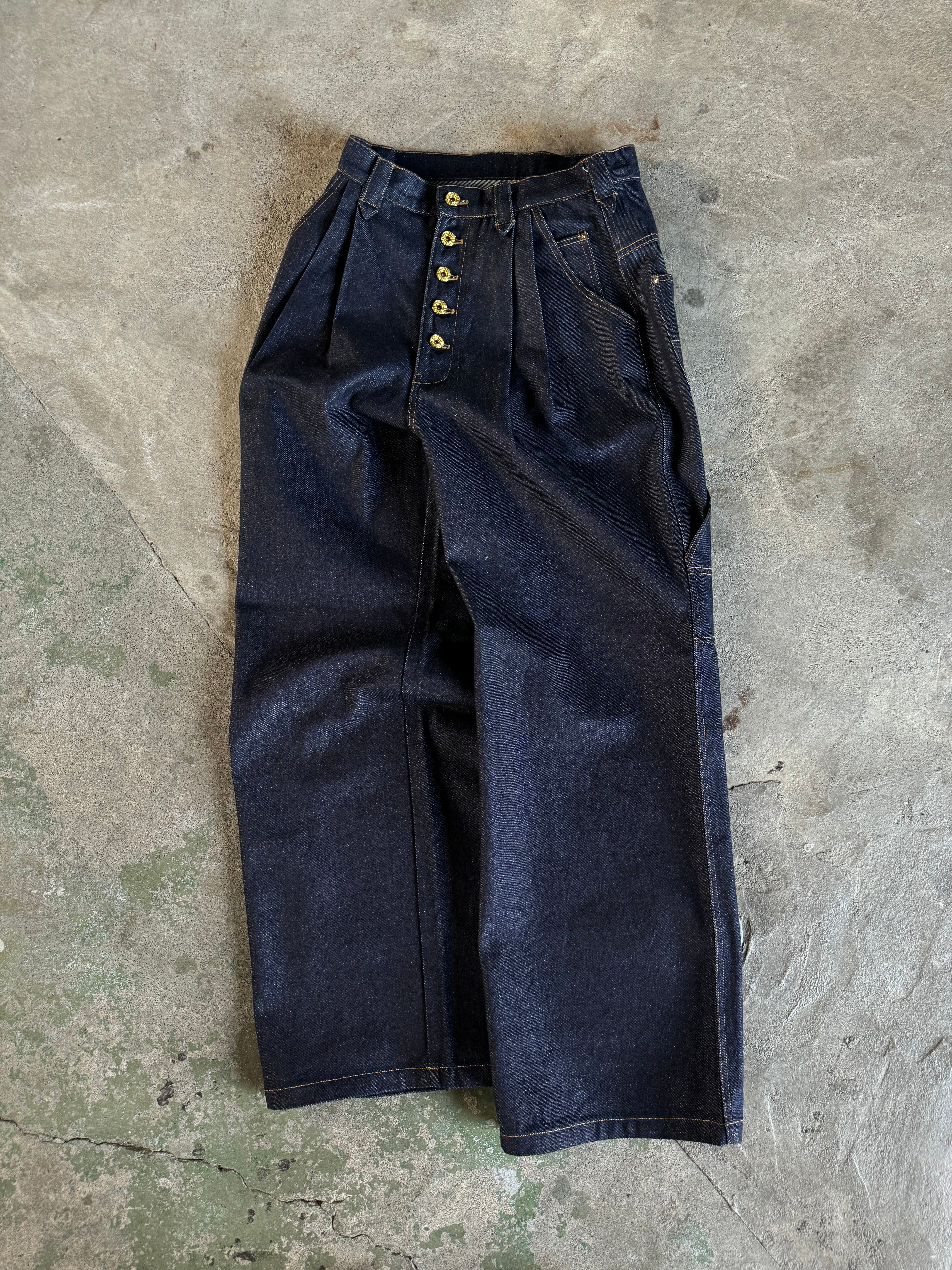Western Short Rigid Wide TUCK DENIM PANTS – ianamess Western Short Rigid Wide TUCK DENIM PANTS – ianamess