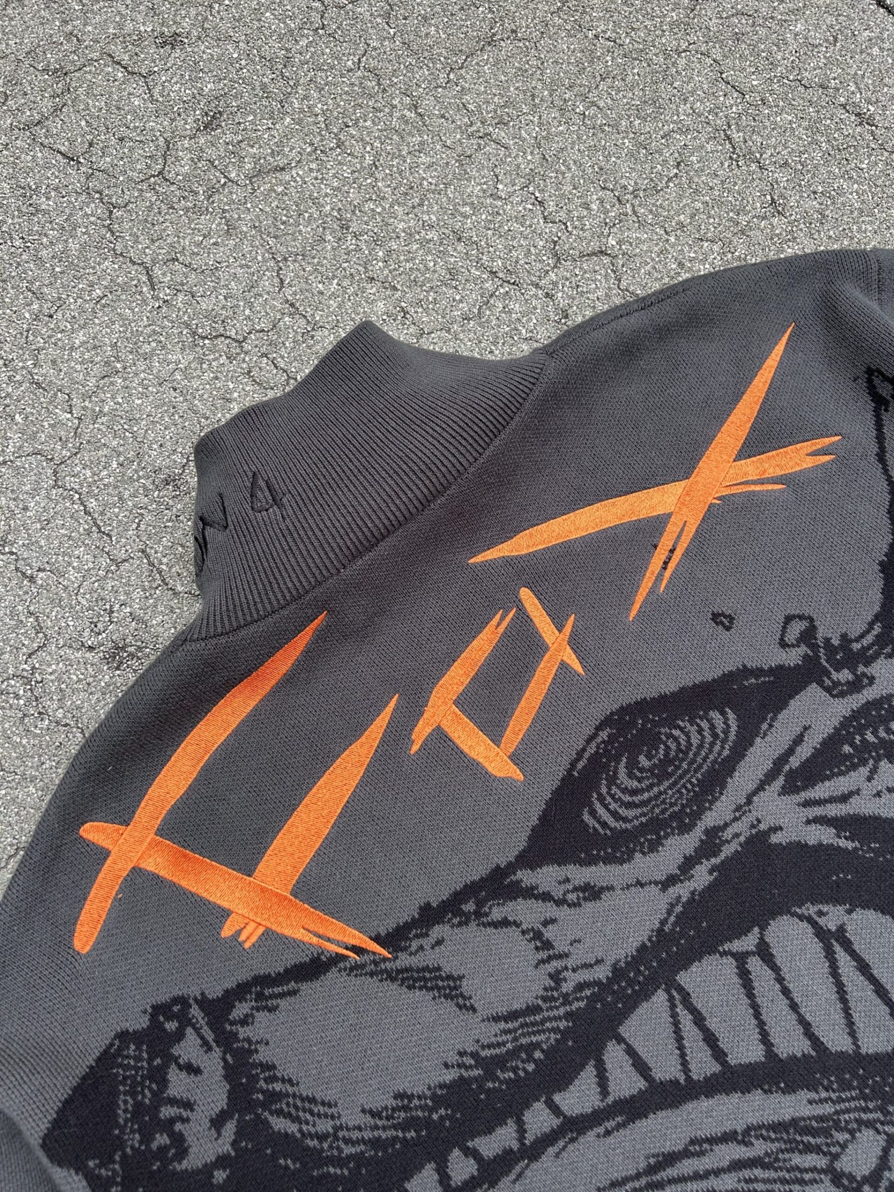 “Soul Binds” Knit