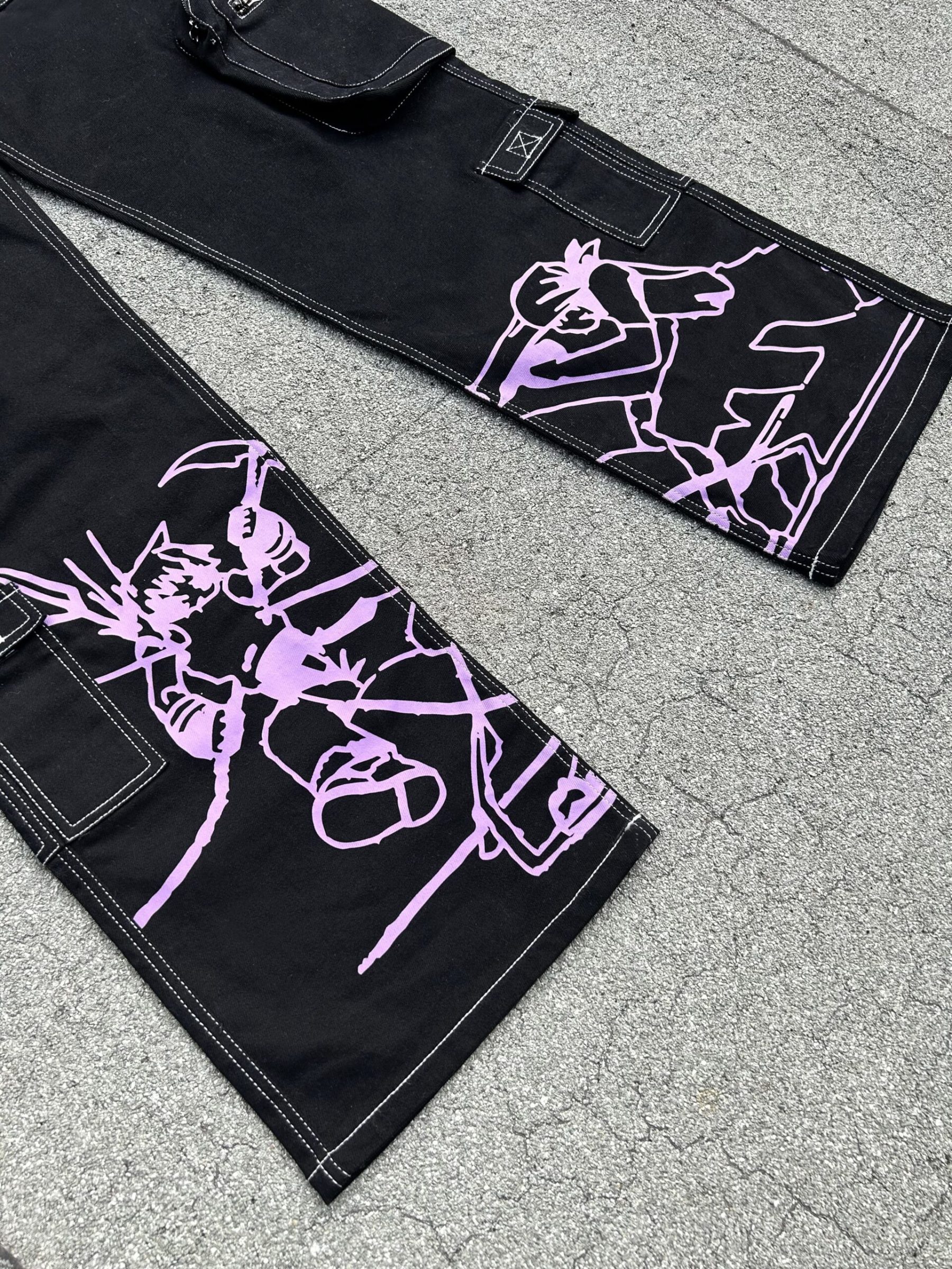 “Unchained” Cargo Pants