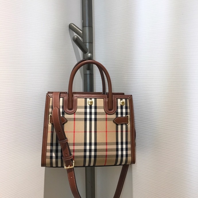 bb Mini Vintage Check Two-handle Title Bag Archive Beige For Women, Women's Bags 10.2in/26cm 80252671