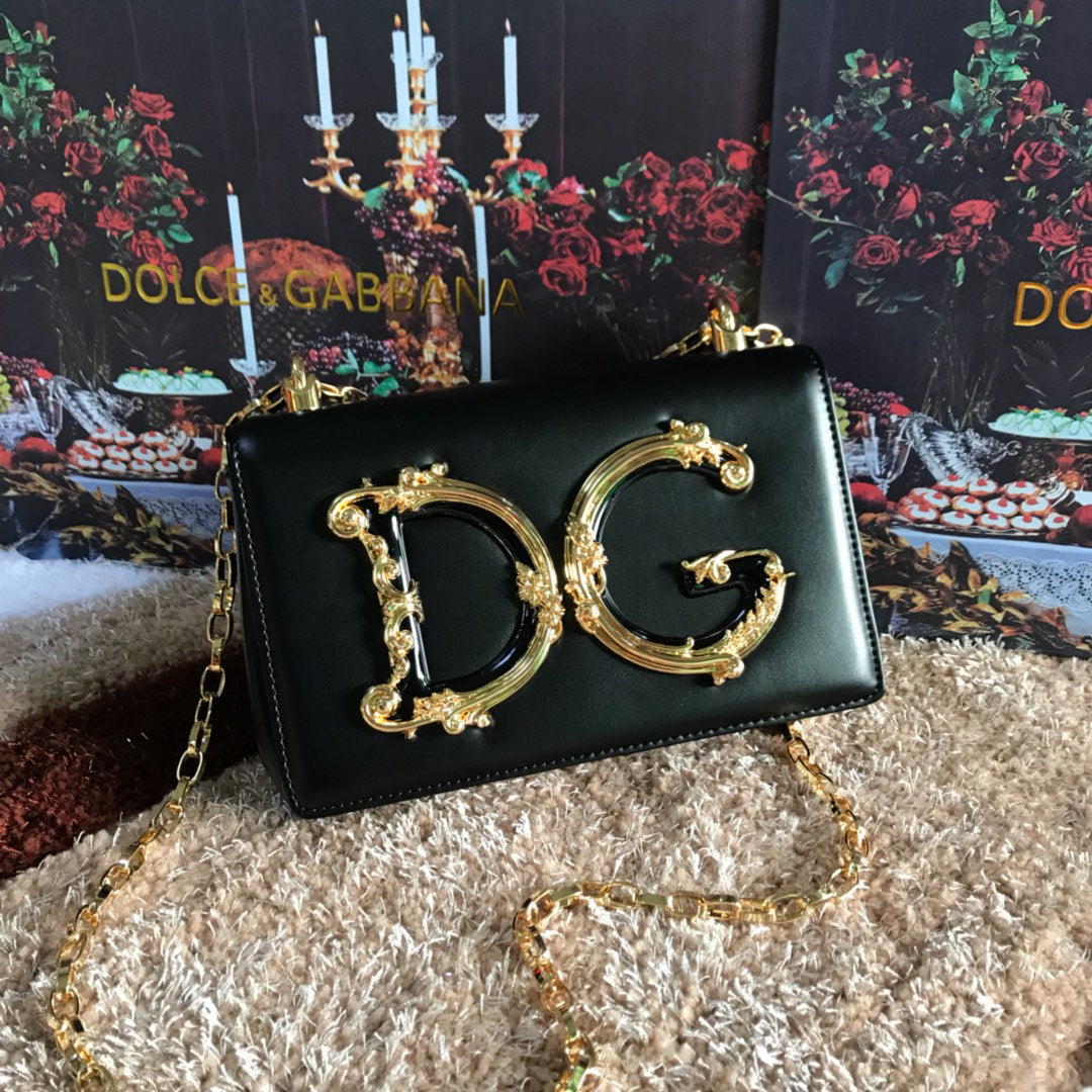 D AND G Girls Phone Bag In Smooth Calfskin