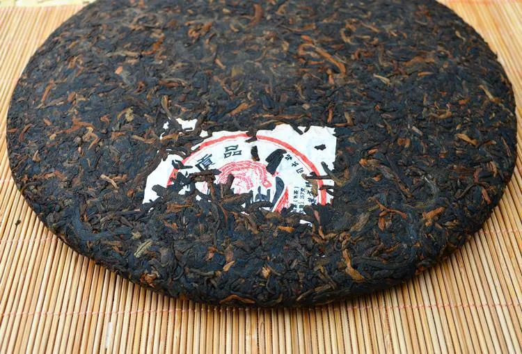Yunnan banzhang Jinya Pu'er Tea 357g ancient pure material green tea cake sweet healthy diet + small gift 