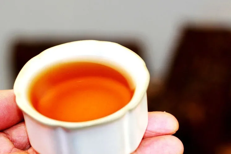  promotion ! Hot Sale Made in 1970 raw Puer Tea , 250 olde Pu Er tea , Agilawood tambac,Smooth Pu erh Tea,Ancient tree 