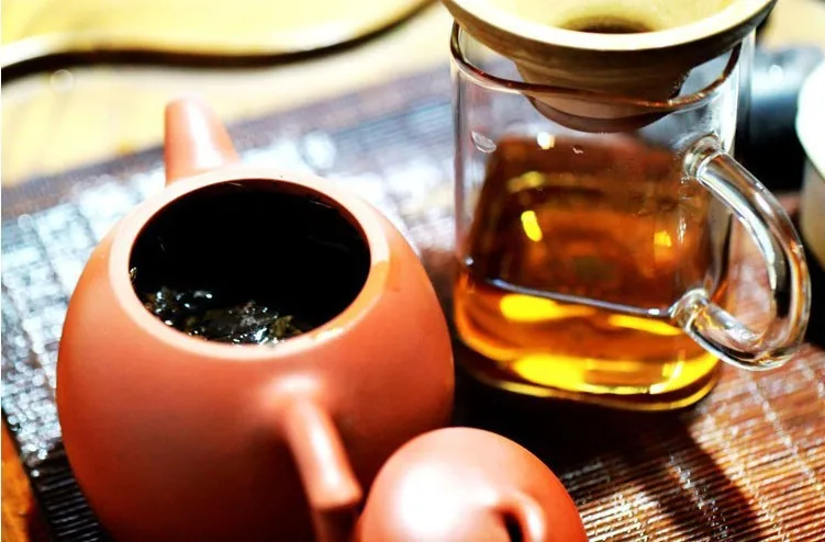  promotion ! Hot Sale Made in 1970 raw Puer Tea , 250 olde Pu Er tea , Agilawood tambac,Smooth Pu erh Tea,Ancient tree 